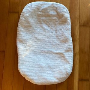 Snuggle Me Organics Cover